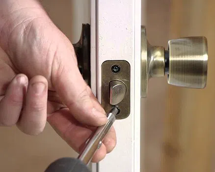 Neighborhood Locksmith Store Port Monmouth, NJ 732-749-7418 - expert-locksmith